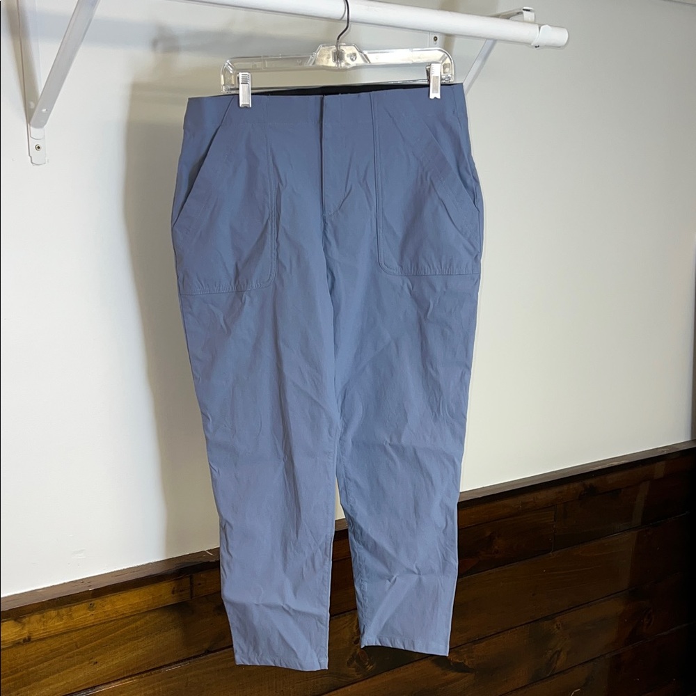 Eddie Bauer Horizon Straight Ankle Pants in Slate Blue-‎ 12